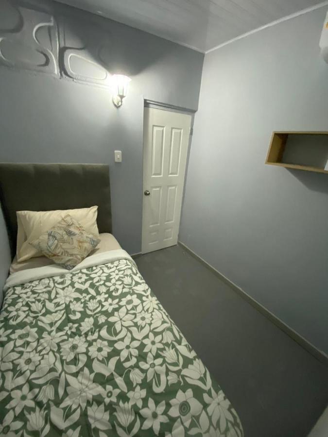 Hostal Casa Jardin Kartagena Zewnętrze zdjęcie